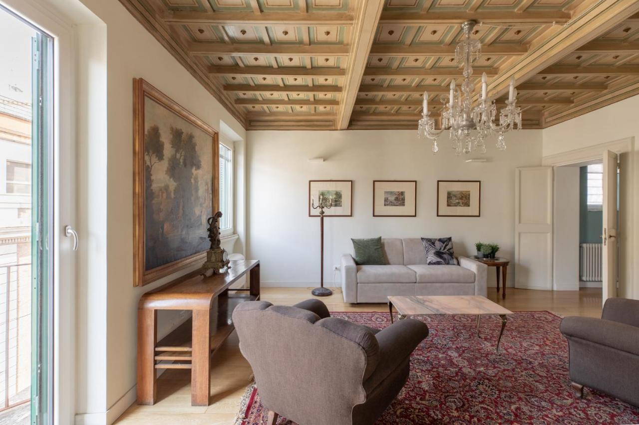Iflat Amazing With Terrace In Monti Apartment Rom